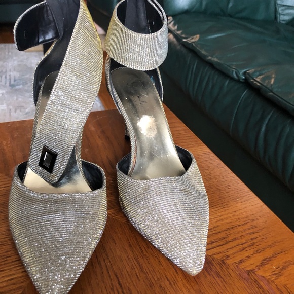 High heels - Picture 2 of 8